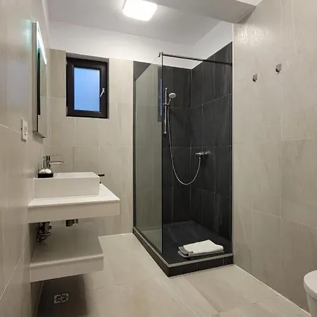 Apartament Ale-mar * ナボダリ