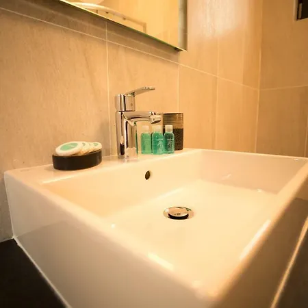 Apartament Ale-mar * ナボダリ